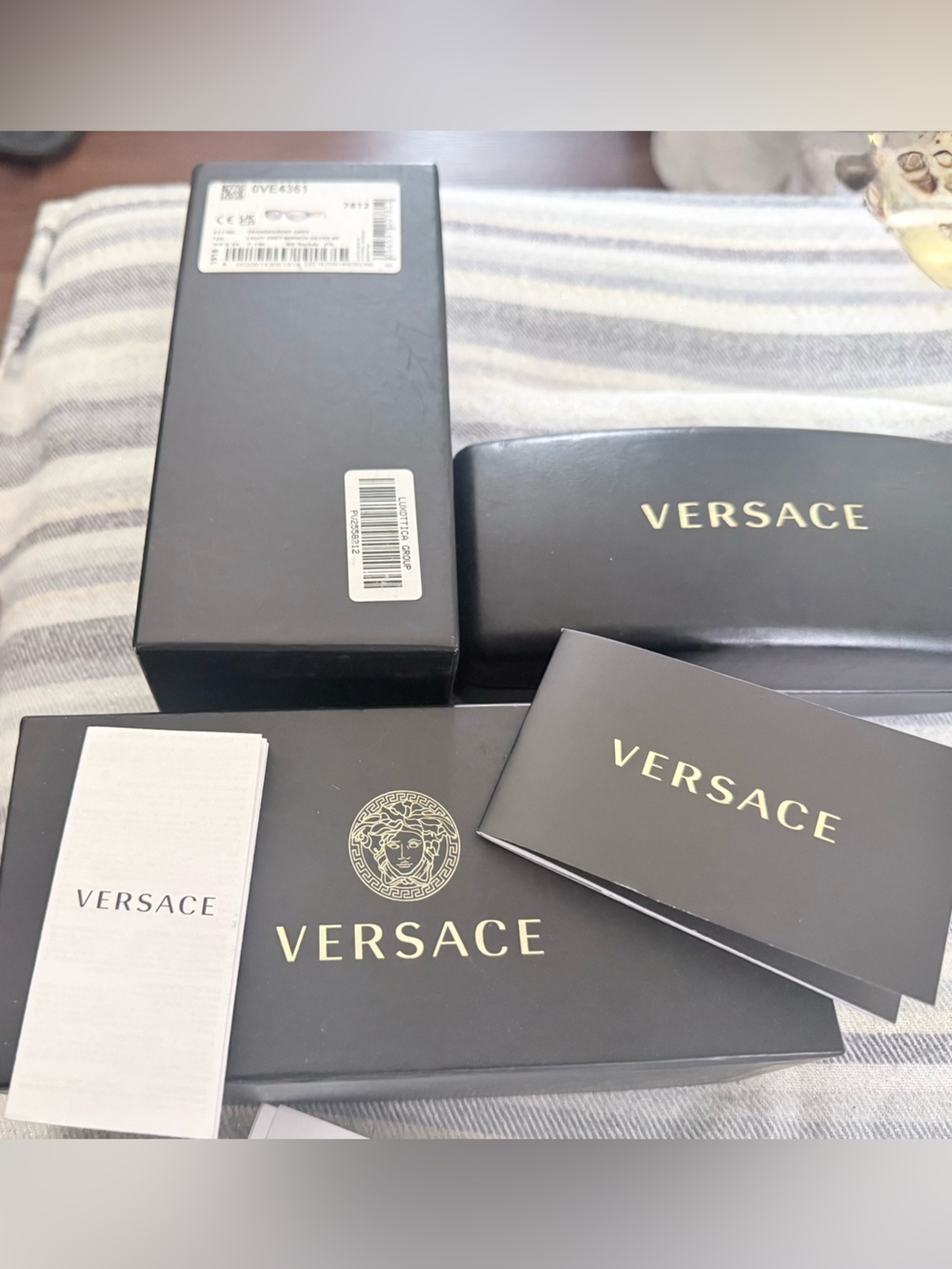 Versace Black Frame Silver Mirrored Lens Sunglasses - Picture 5 of 5